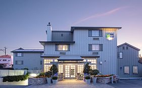 Holiday Inn Express Monterey - Cannery Row By Ihg